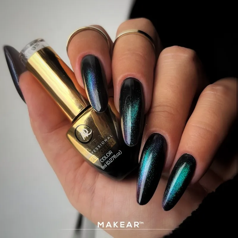 MAKEAR Cat Eye Gel Polish 8ml No.CG02