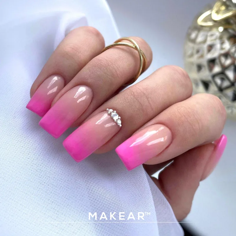 MAKEAR 'Say Yes' Gel Polish 8ml No.620