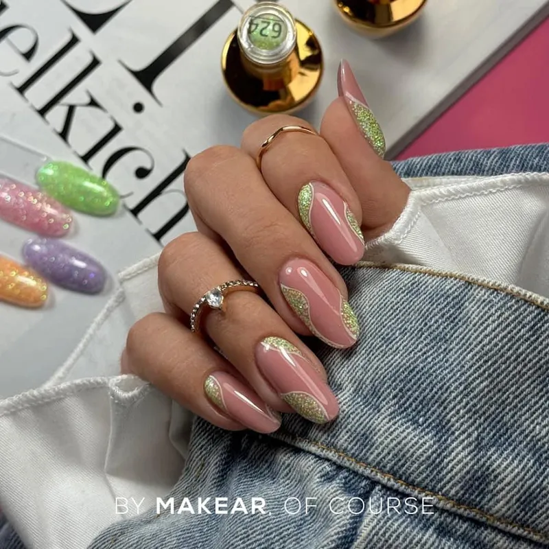 MAKEAR Daisy Gel Polish 8ml No.624