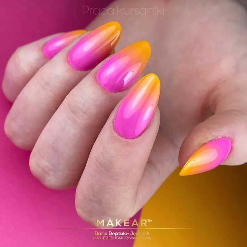 MAKEAR Gel Polish 8ml No.527