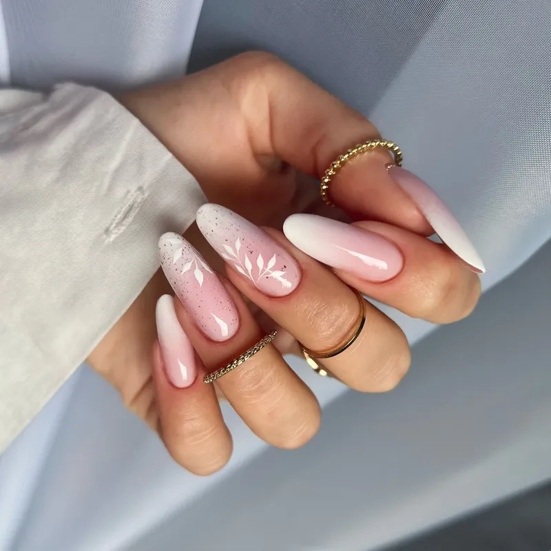 MAKEAR 'Say Yes' Gel Polish 8ml No.617