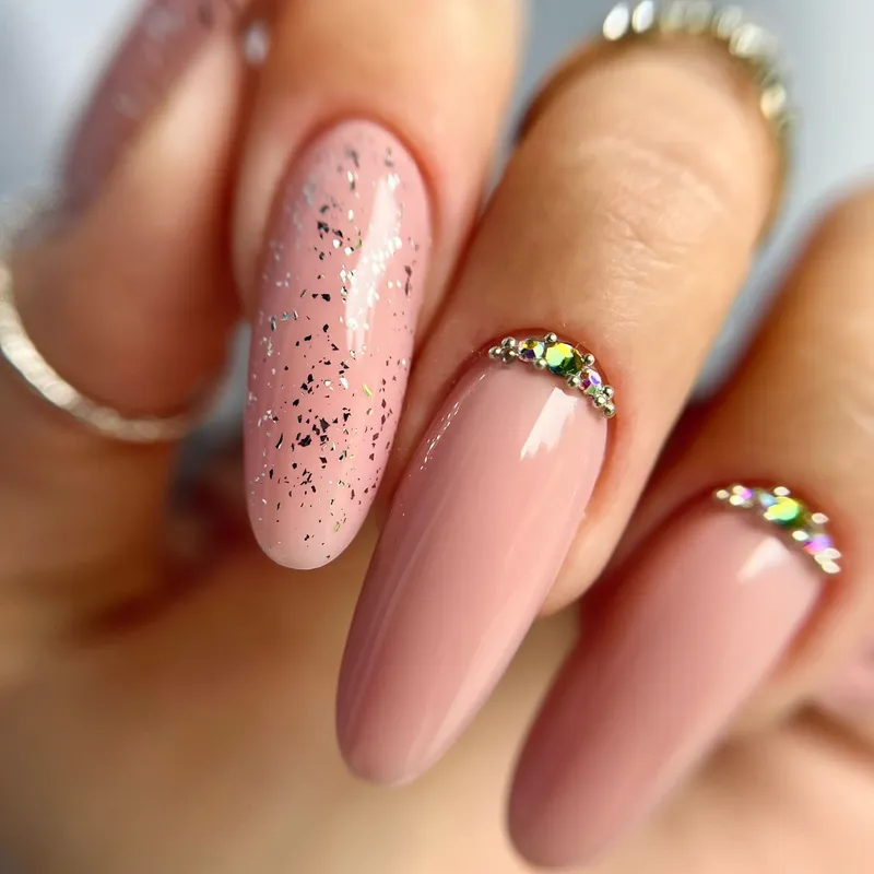 MAKEAR 'Say Yes' Gel Polish 8ml No.618