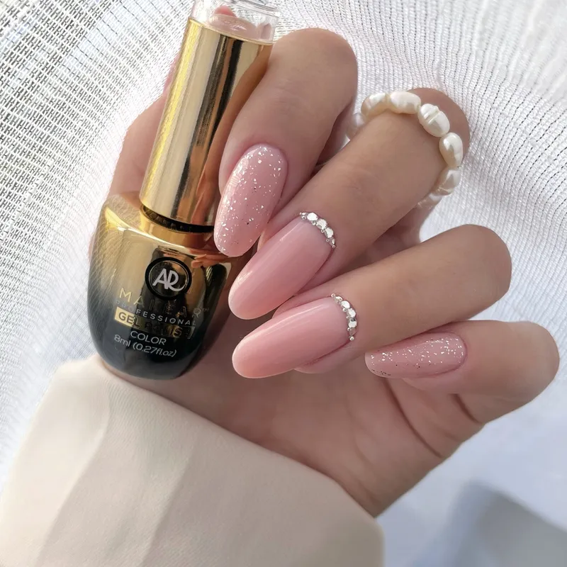 MAKEAR 'Say Yes' Gel Polish 8ml No.618