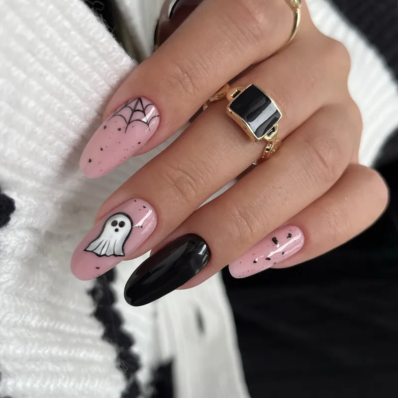 MAKEAR No Wipe Top - Dots Black 8ml