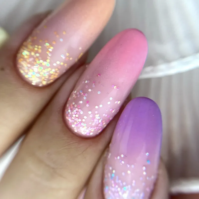 MAKEAR Daisy Gel Polish 8ml No.623