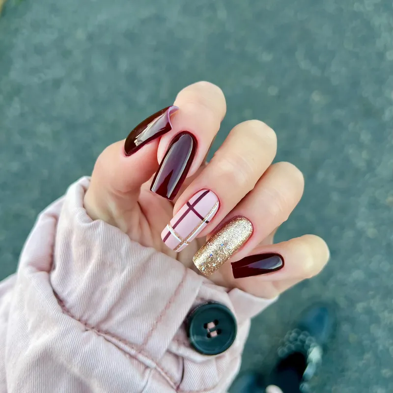 MAKEAR Gel Polish 8ml No.834