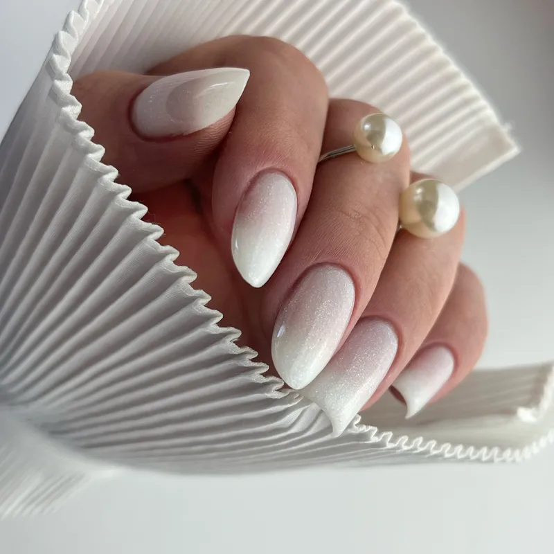 MAKEAR Geltix Builder Gel No.GT04 Milky Shine 15ml