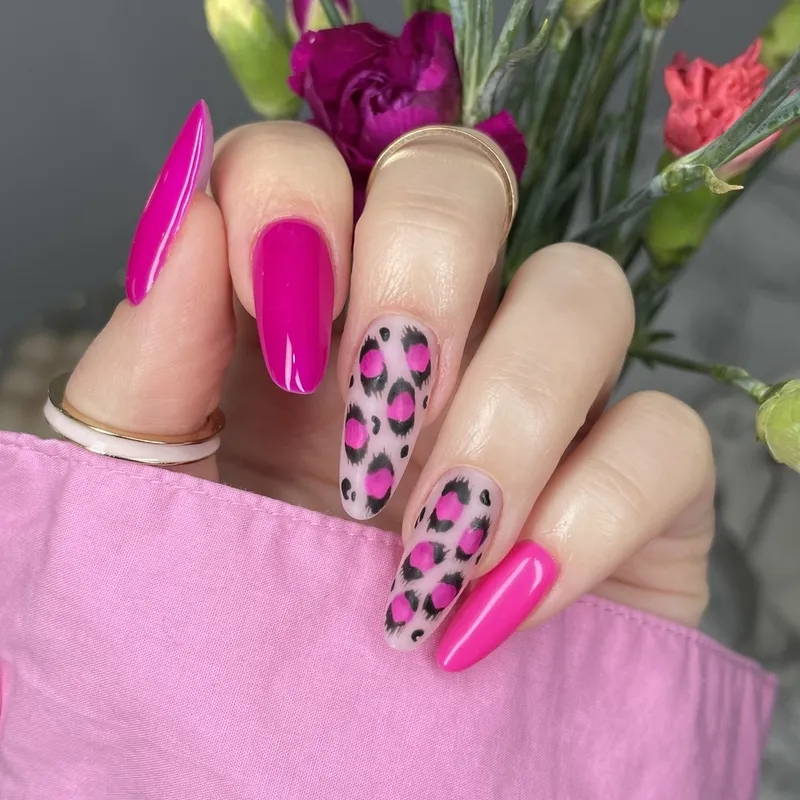 MAKEAR Gel Polish 8ml No.N32 Neon Series - HEMA-FREE