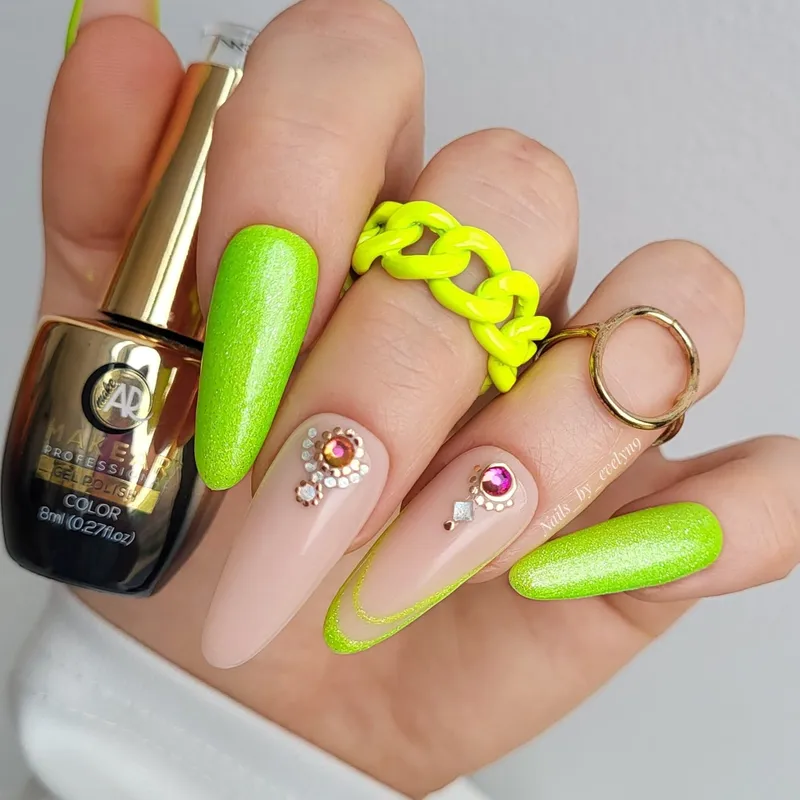 MAKEAR Glitter Neon Gel Polish 8ml No.NG01 Jamaica Neoshine