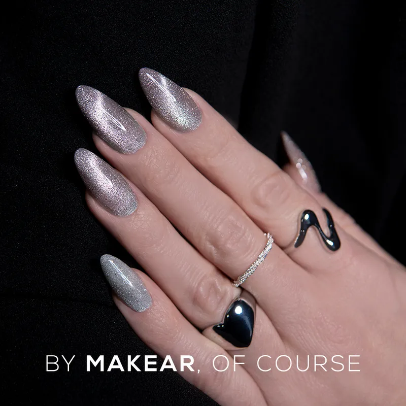 MAKEAR Moonlight Disco Gel Polish 8ml No.MCL03 Silver Purr
