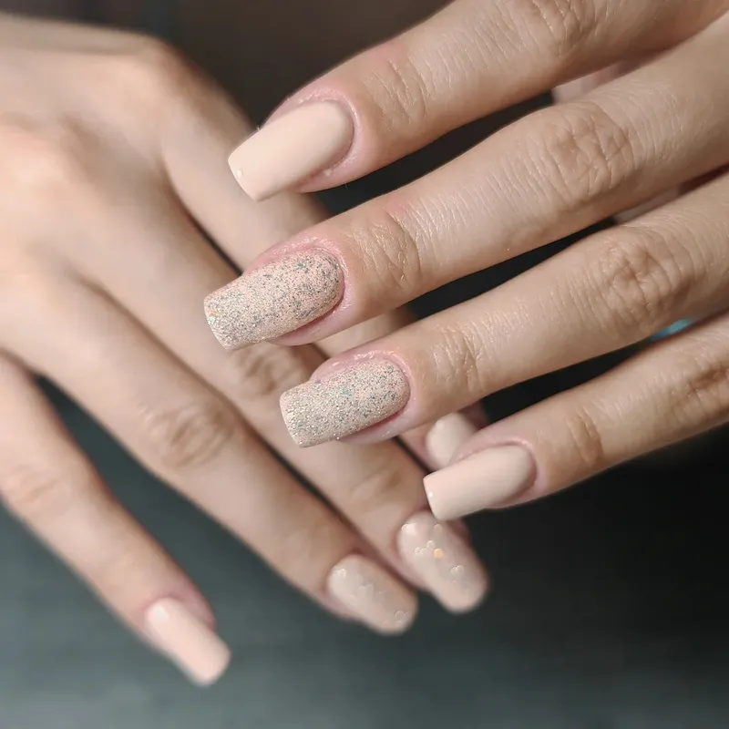 Profinails Gel Lac LED/UV lakkzselé 6gr No.083