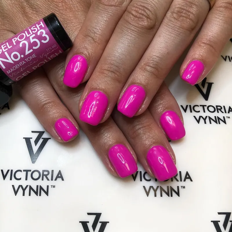 Victoria Vynn Gel Polish 8 ml No.253