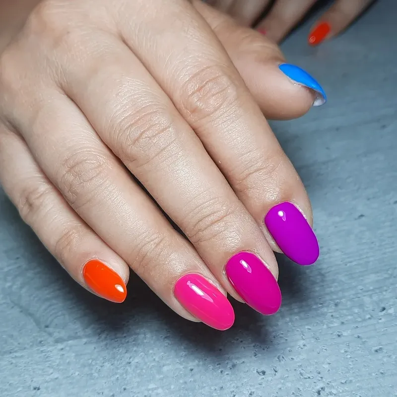 Born Pretty Pro UV/LED HEMA FREE gél lakk 15 ml - C054 - Wild Neon Strawberry