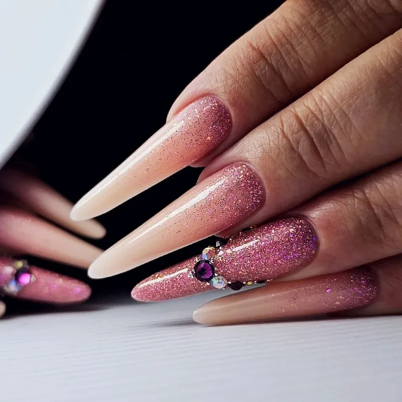 NAILVANA Géllakk - Reflective 009