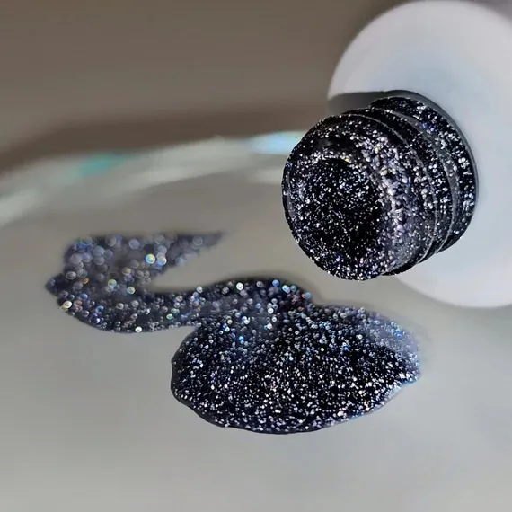 NAILVANA Géllakk - Reflective 023