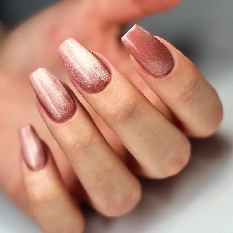 NAILVANA Géllakk - Cat Eye 026