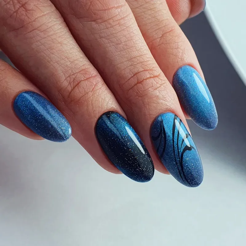 NAILVANA Géllakk - Cat Eye 011