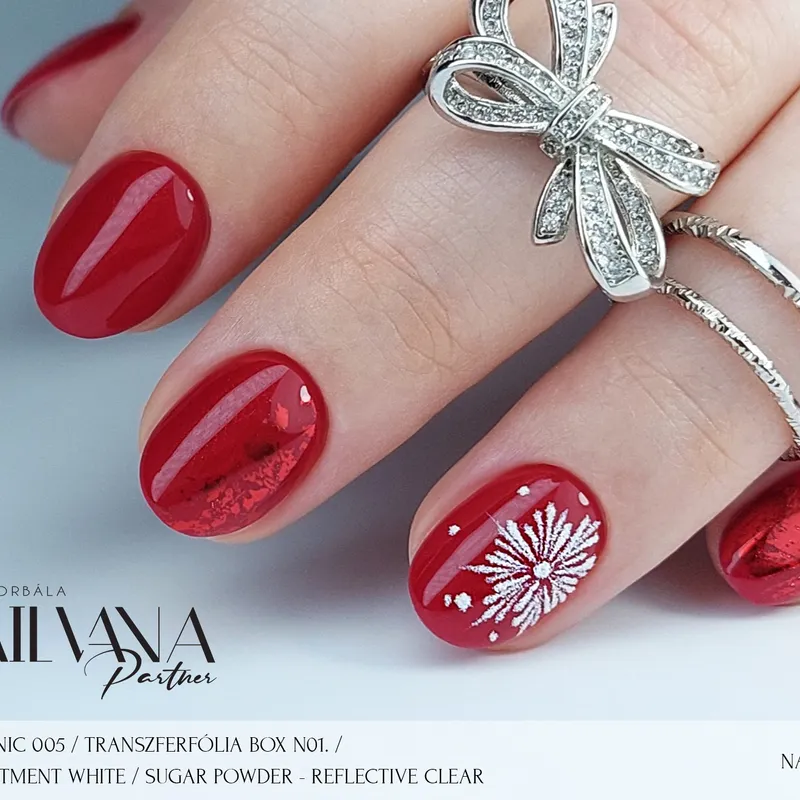 NAILVANA Géllakk - Iconic 005