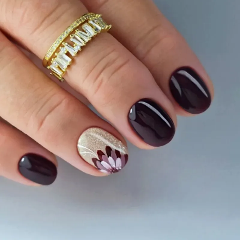 NAILVANA Géllakk - Iconic 084