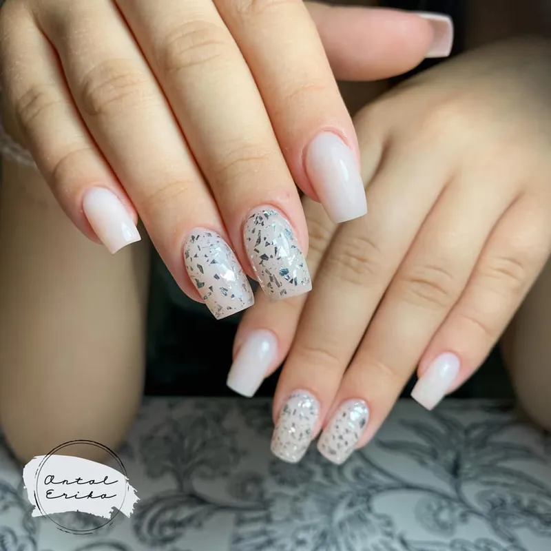 Venalisa Jelly Gel - új formula - 50 ml építőzselé - A02L Milky White