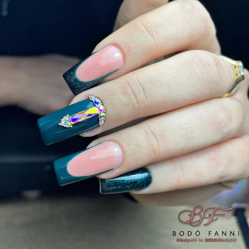 Venalisa UV/LED Gél Lakk No.077 7.5 ml