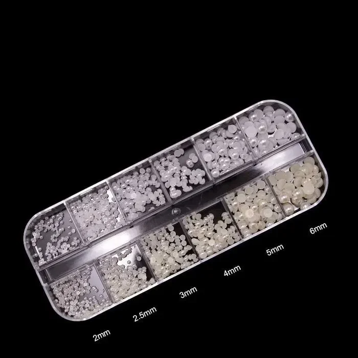 Körömdíszítő gyöngy mix - fehér/ekrü