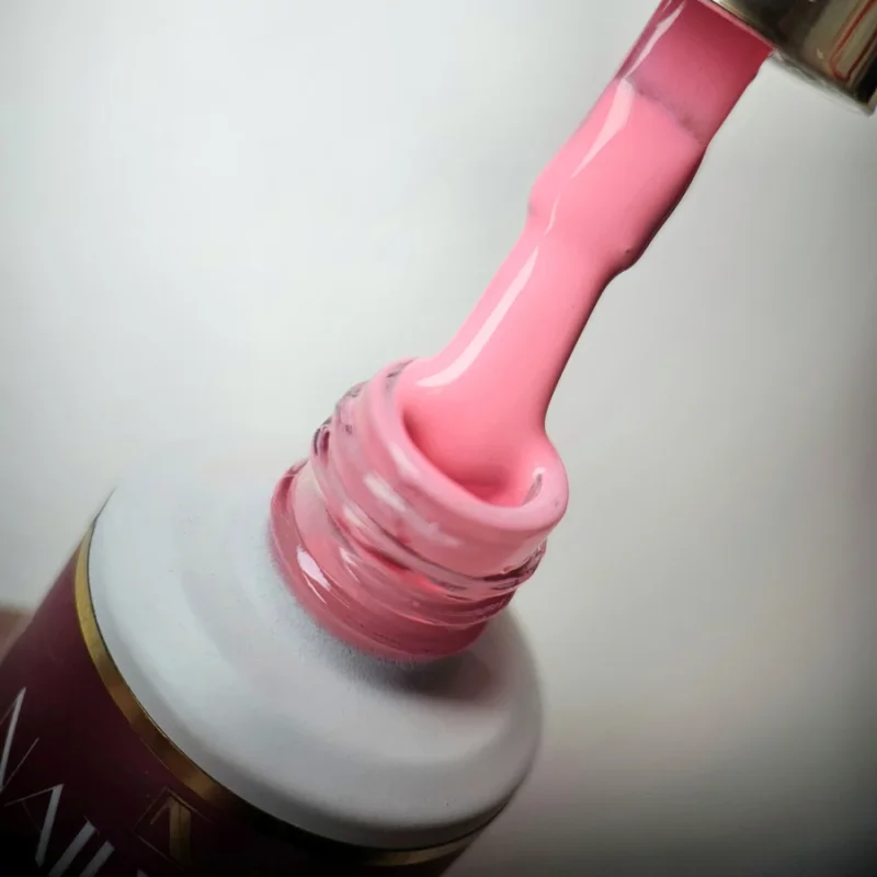 NAILVANA Géllakk - Iconic 067