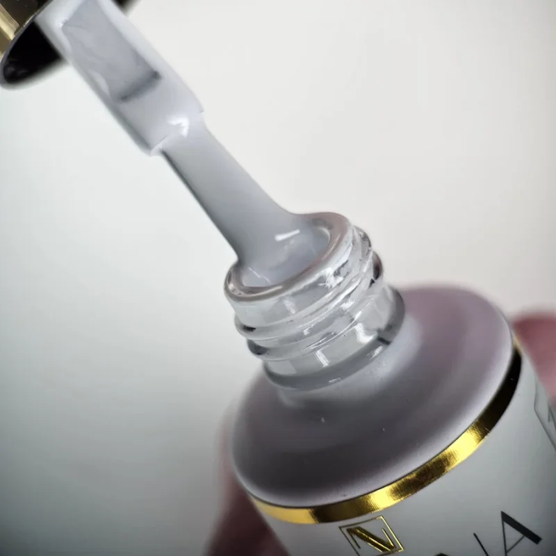 NAILVANA Géllakk - Iconic 001