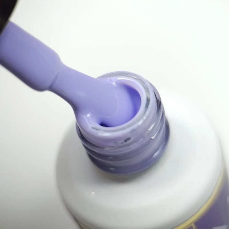 NAILVANA Géllakk - Iconic 037