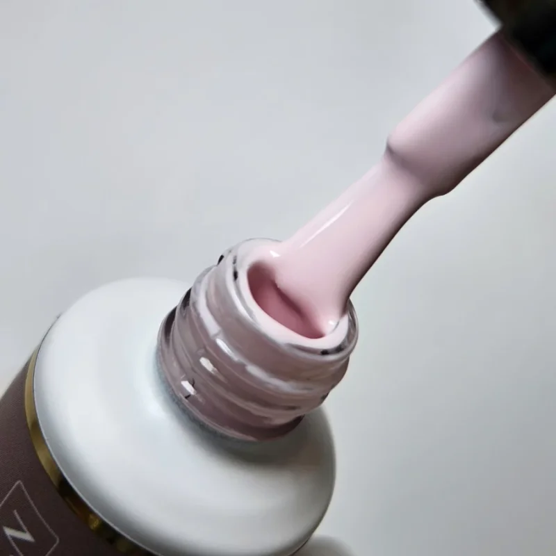 NAILVANA Géllakk - Iconic 088