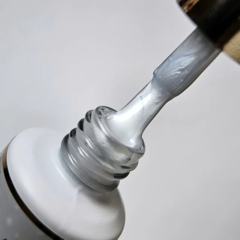 NAILVANA Géllakk - Sparkle 013