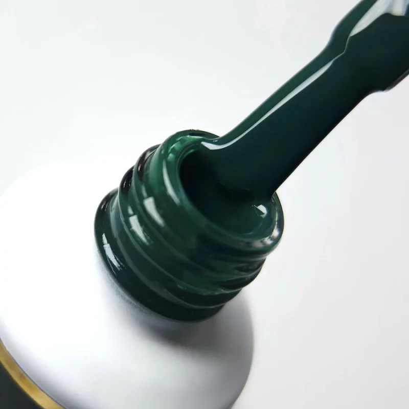 NAILVANA Géllakk - Iconic 087