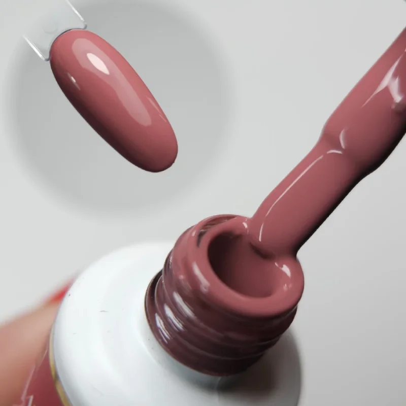 NAILVANA Géllakk - Iconic 093