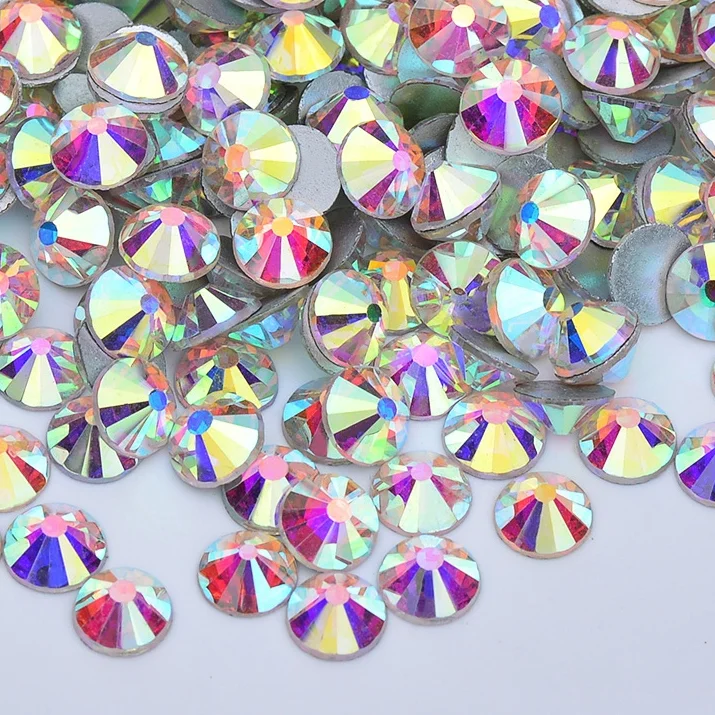 Körömdíszítő strasszkövek 200 db - Crystal AB ss3