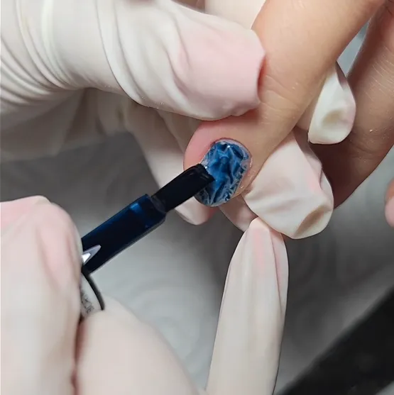 Born Pretty üveghatású szín alkalmazása