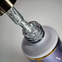 NAILVANA Géllakk - Starlooks 001