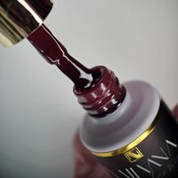 NAILVANA Géllakk - Iconic 008