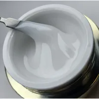 NAILVANA Liquid Polygél SUPER - Latte 15ml