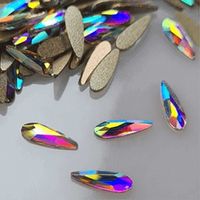 Multicolor formakő 12 db No.P004 2,5x8mm közepes csepp