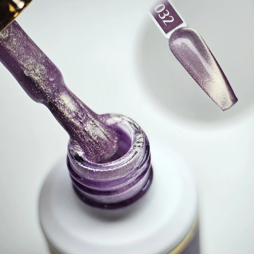 NAILVANA Géllakk - Cat Eye 032