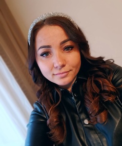 Palásti-Szabó Tekla Ramóna 