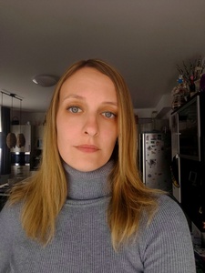 Eszter Ghiurca-Murai