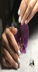 Lara nails