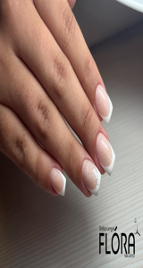 Soltész-Lengyel Flóra