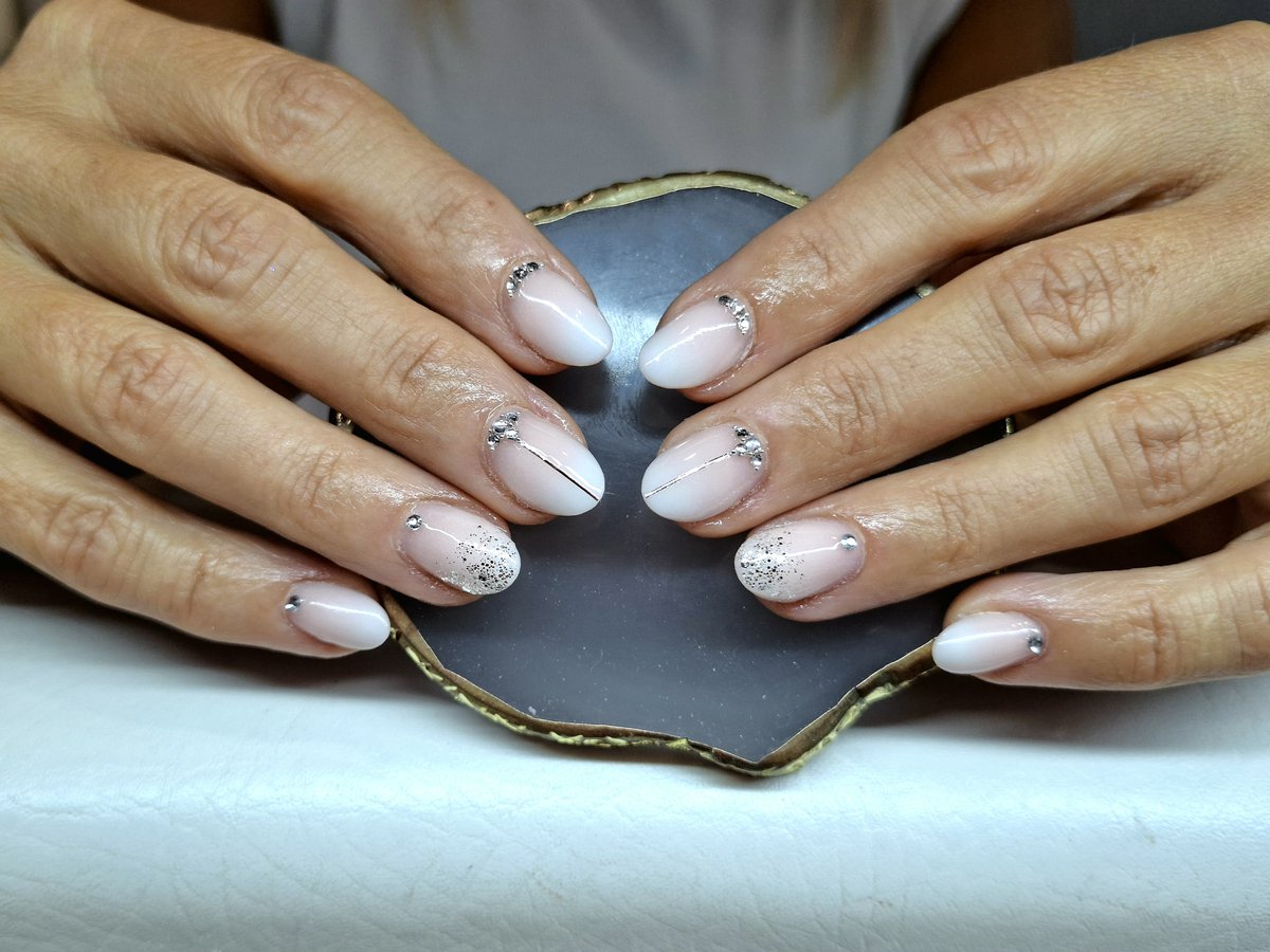 Simonné László Bernadett munkája 3