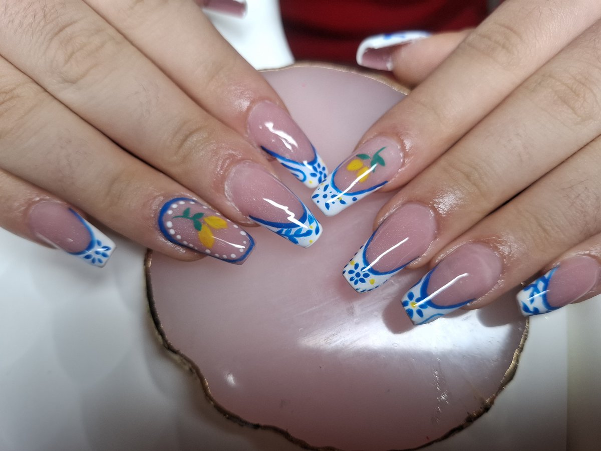 06703627880 munkája 2