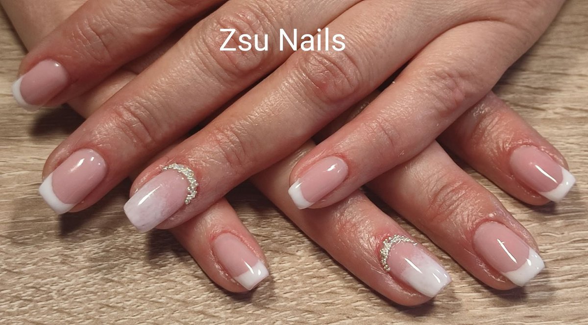 Tóth-Gerstmàjer Zsuzsa munkája 33