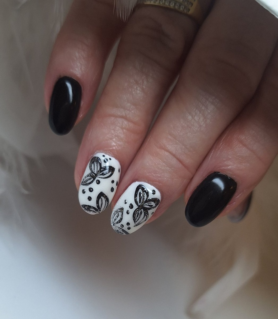 Arany Zsuzsanna  munkája 13