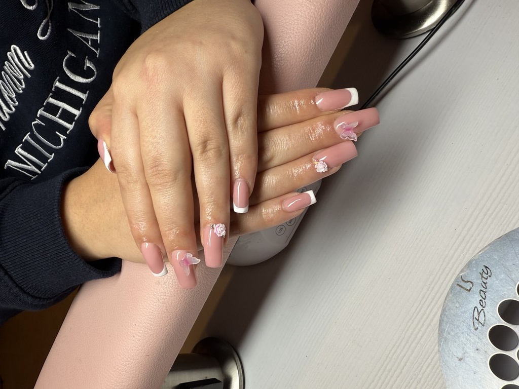 Eweis Ilham munkája 18