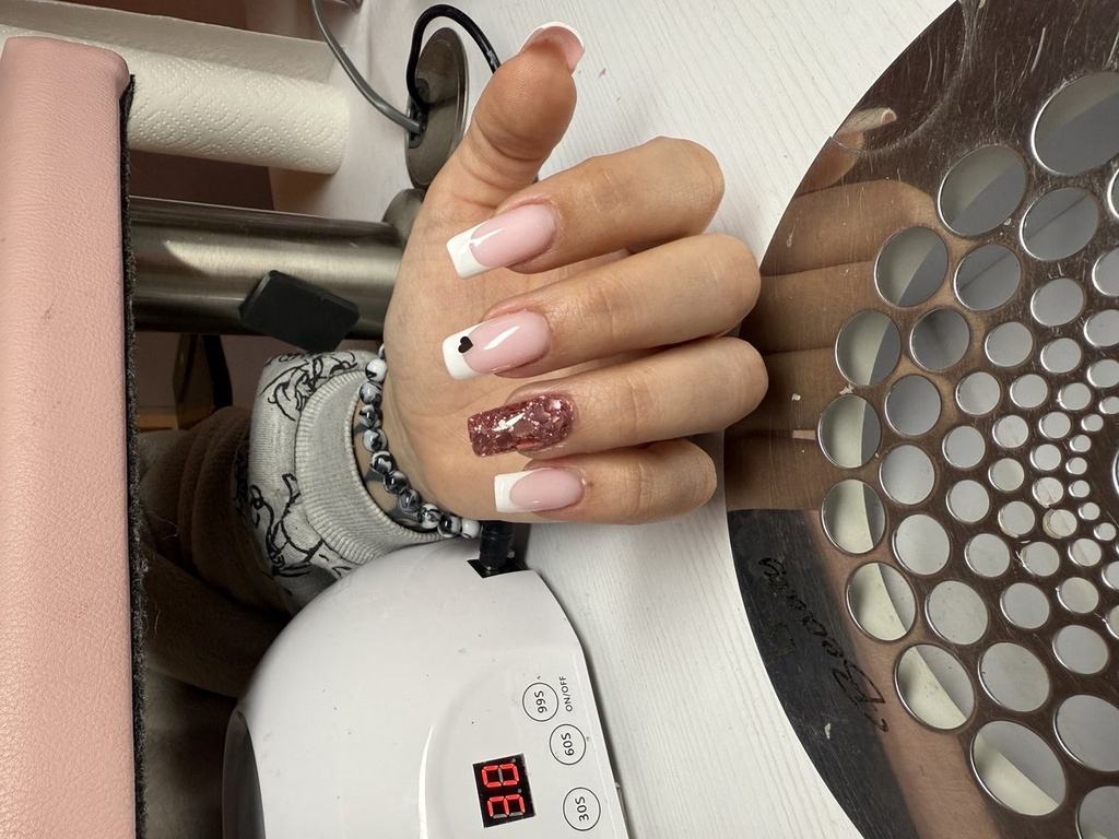 Eweis Ilham munkája 16